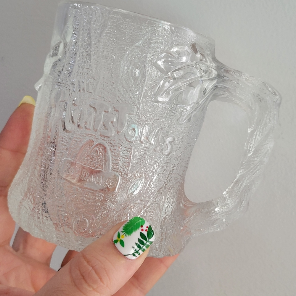 Set of 2 mix matched Flintstone glass McDonald's